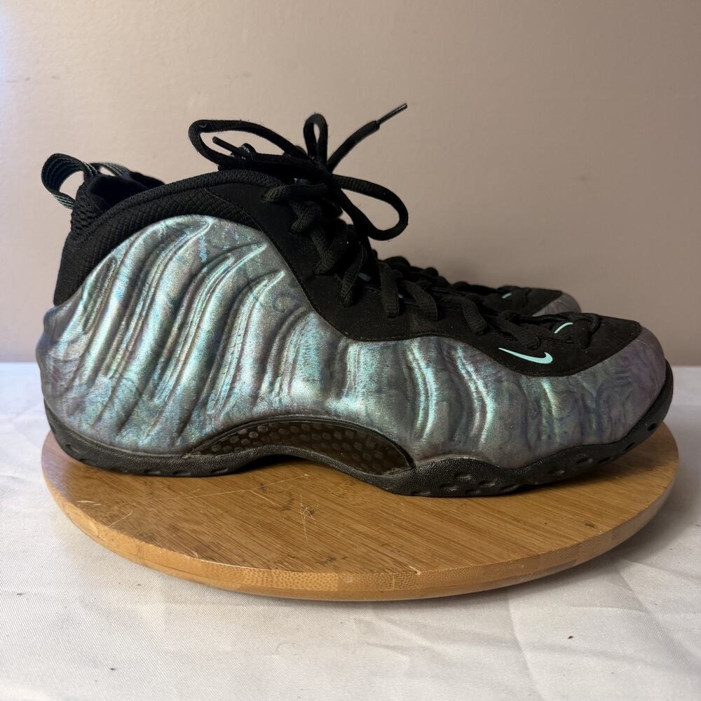 Nike Air Foamposite One Premium Abalone Size 12 Black Aurora Green 575420-009 - Picture 2 of 7